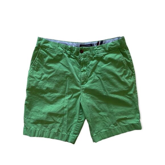Tommy Hilfiger classic fit green cargo preppy shorts 36 - Picture 1 of 16